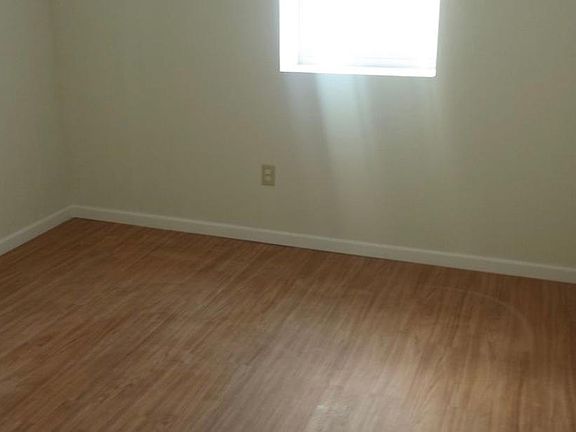 2nd image of 636 Federal St #C