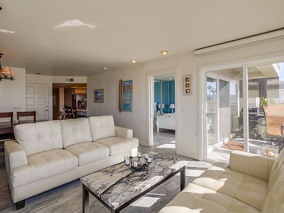 3rd image of 2687 Ocean Front Walk