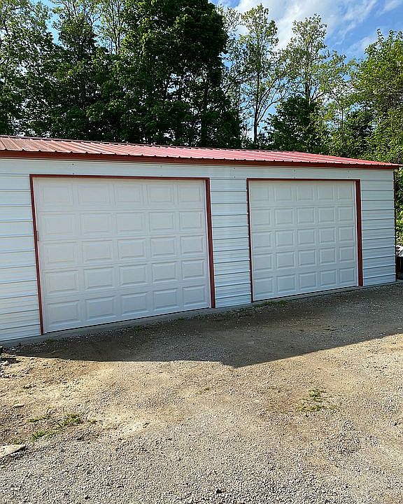 2nd image of 15084 Glencoe Verona Rd