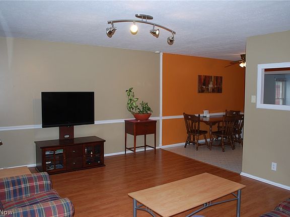 2nd image of 13324 Yager Dr