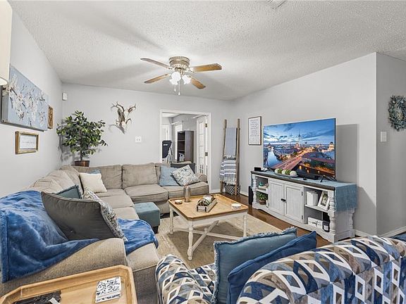 4th image of 9350 Cottage Park Dr N