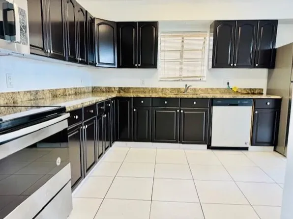 6008 Strawberry Fields Way, Lake Worth, FL 33463