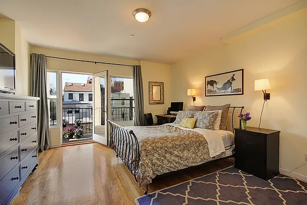 Sold by Corcoran | media 10