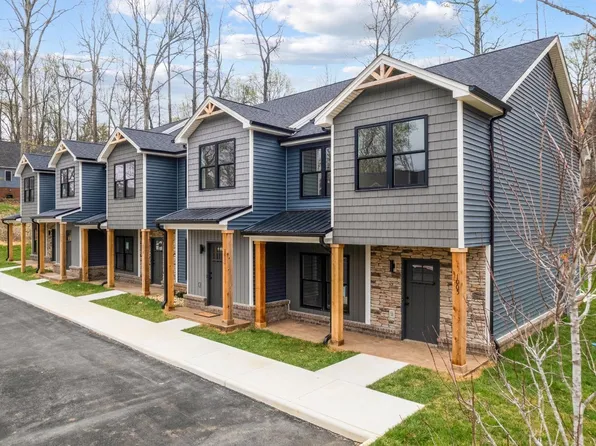 1029 Wythe Dr, Forest, VA 24551