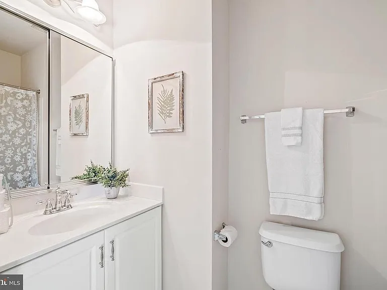 15000 Barlow Dr — Photo 38