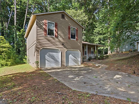 3rd image of 5389 Martins Crossing Rd