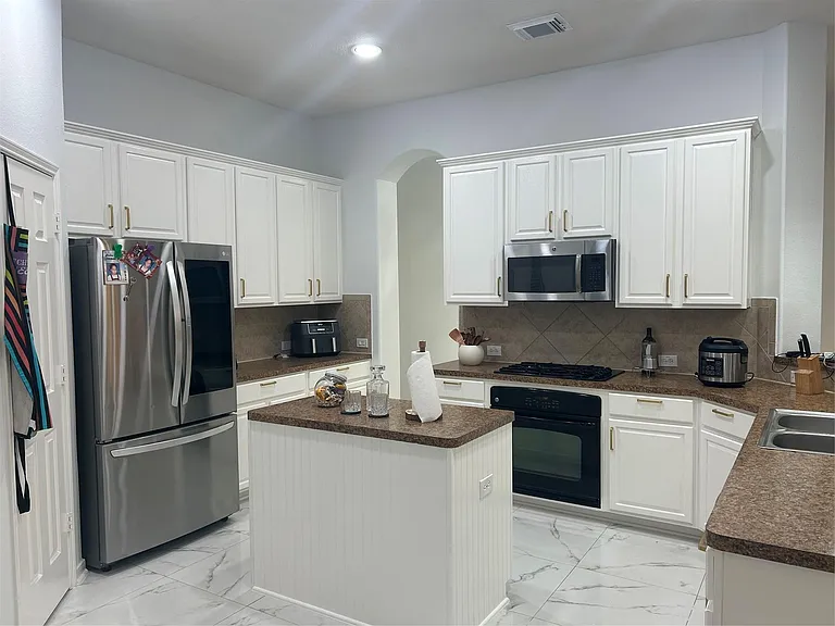 3711 Autumn Branch Ct — Photo 4
