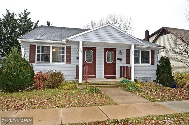 1st image of 850 Dewey Ave