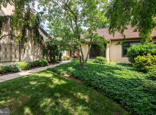 15 Pastern Ln, Blue Bell, PA 19422