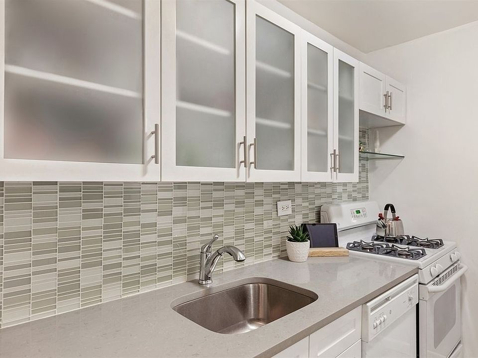 1st image of 205 W End Ave APT 16S