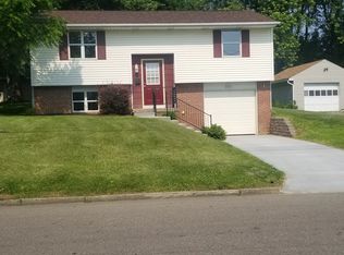 377 25th St NW, Massillon, OH 44647