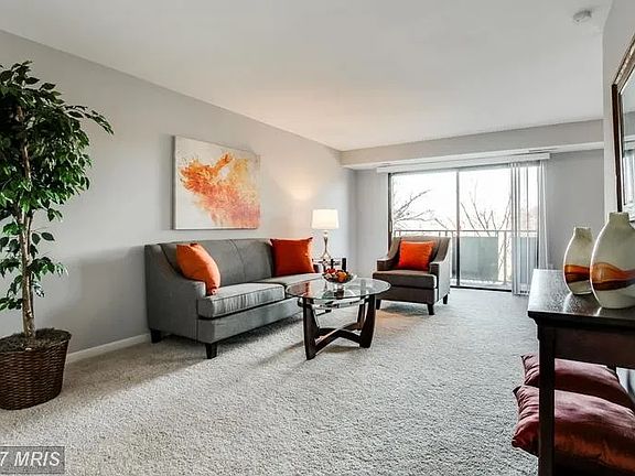 2nd image of 3101 S Manchester St APT 321