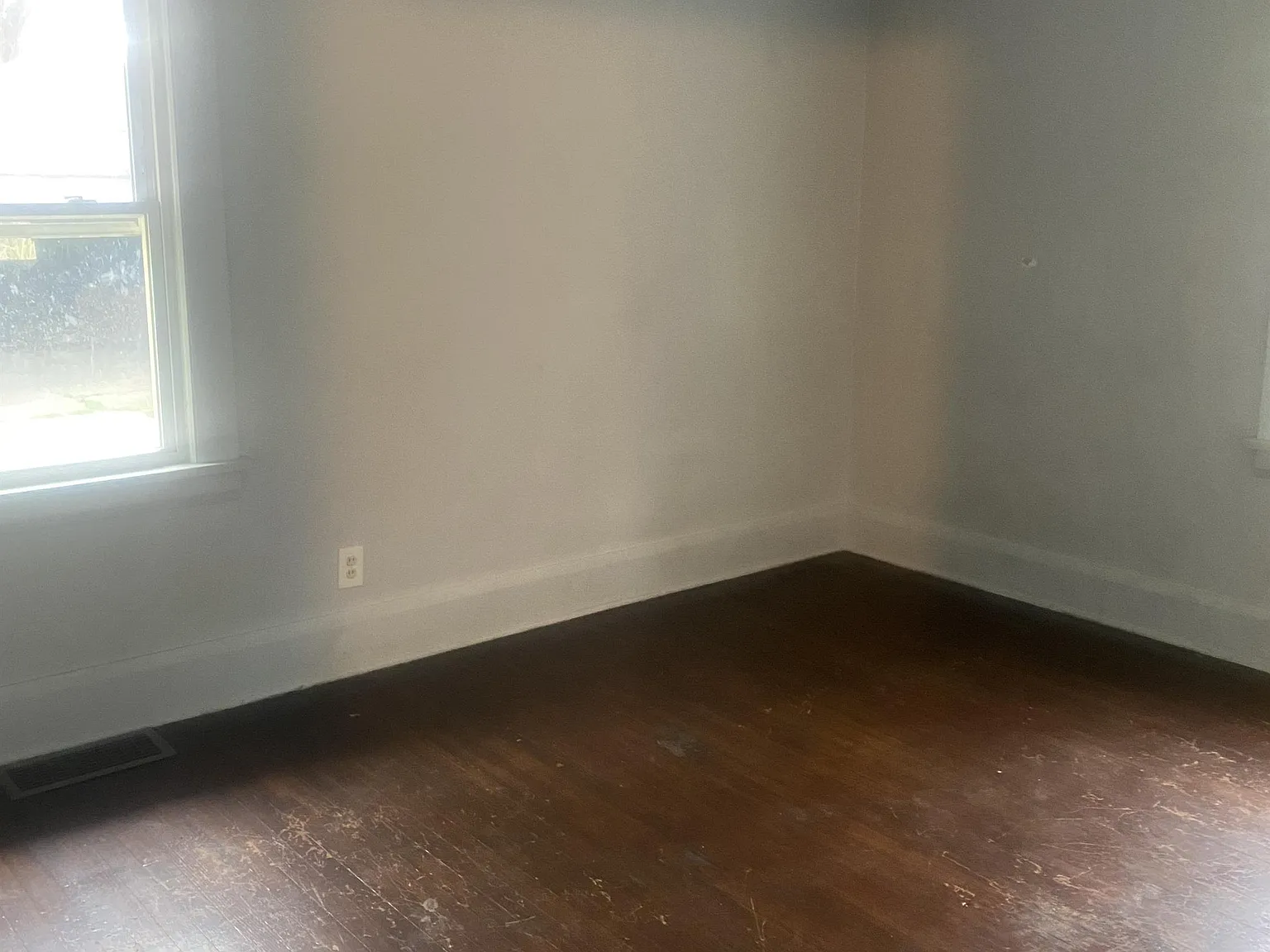 36 West Avondale Avenue - Unit... — Photo 2