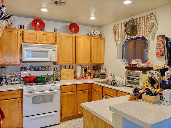 4th image of 5056 S Rainbow Blvd Unit 201