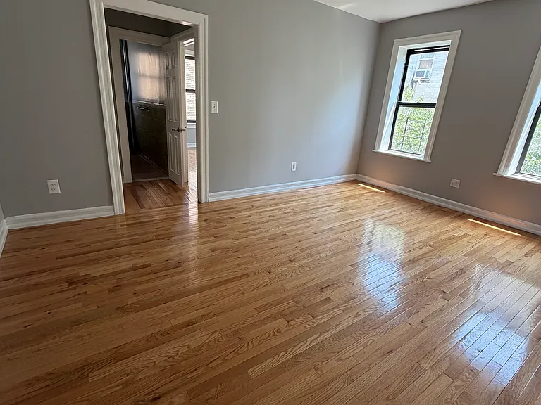 101 Sherman Ave #5C — Photo 3