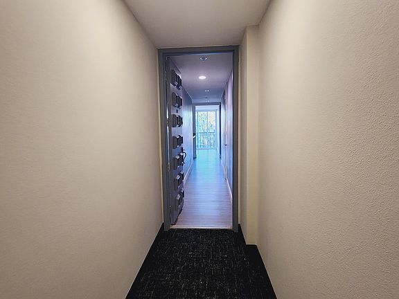3rd image of 727 Sapphire St Unit 202