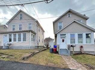 6 & 8 Chadwick St, Glen Cove, NY 11542