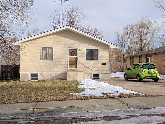 2nd image of 912 19th Ave