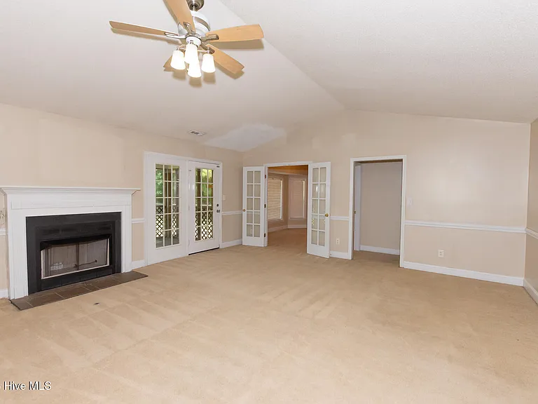 214 Lee Rogers Rd — Photo 11