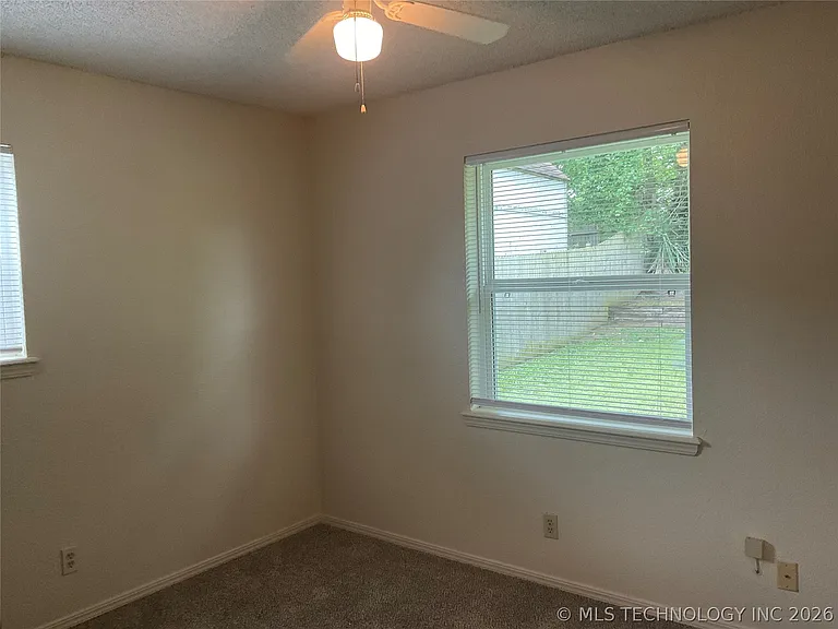 318 S 161st Pl E — Photo 14