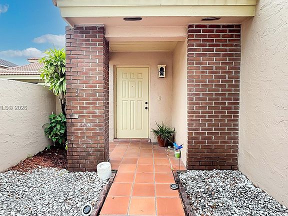 5th image of 6320 NW 173rd St