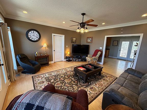 4th image of 88 Whitetail Rd