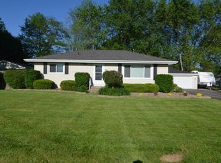 812 Ogden Rd, New Lenox, IL 60451