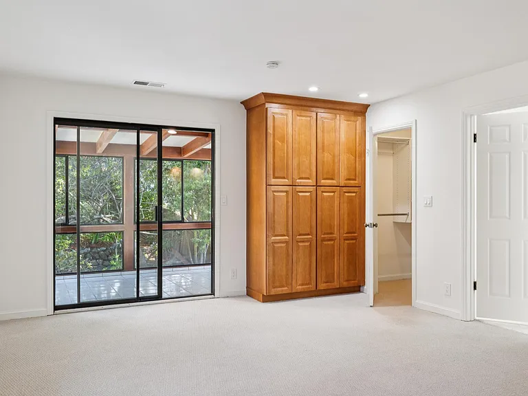 514 Isabella Ave #A — Photo 16