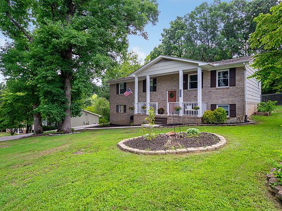 2nd image of 8480 Cross Timbers Cir