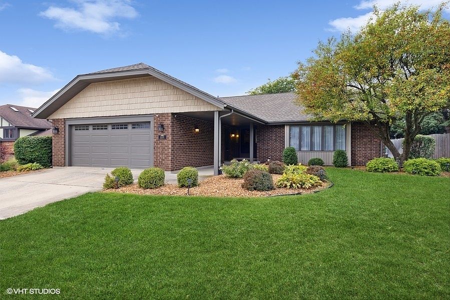 1st image of 14008 Bonbury Ln