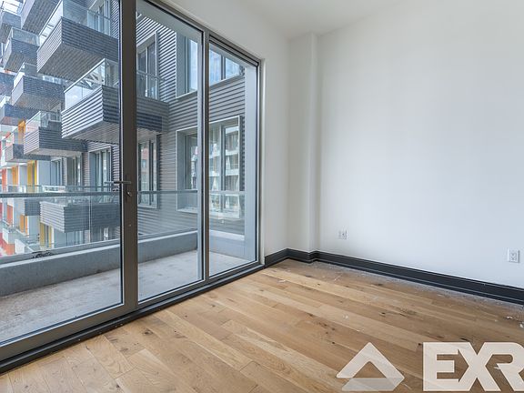 4th image of 10 Montieth St #458AA