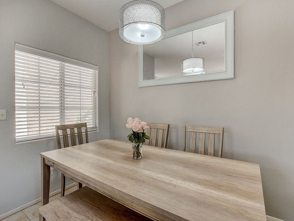 1st image of 6055 Clovelly St