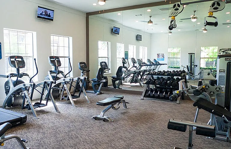 Retreat at Stonebridge Ranch Apartments — Photo 18