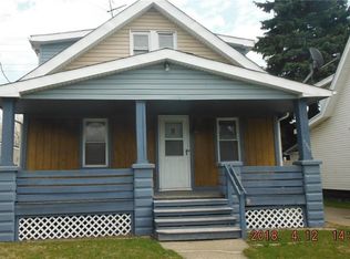 3999 E 29th St, Newburgh Heights, OH 44105