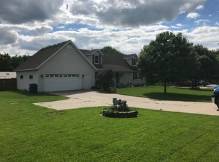 1435 County Road 6, La Crescent, MN 55947