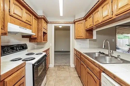 3rd image of 205 Bart Ave