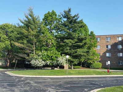 1375 Rebecca Dr APT 108, Hoffman Estates, IL, 60169