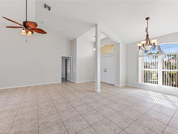 3rd image of 1405 SE 21st LN