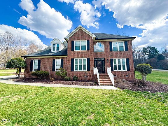 3rd image of 120 Denada Path