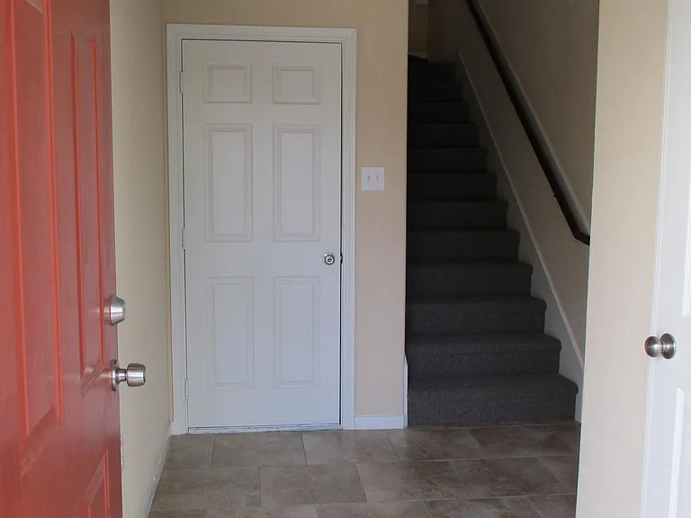 7783 Cecil Loop Ln — Photo 5