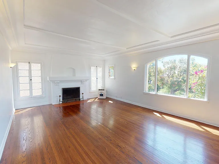 10747 W Ashton Ave — Photo 34