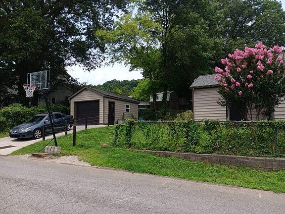 5th image of 801 Spears Ave