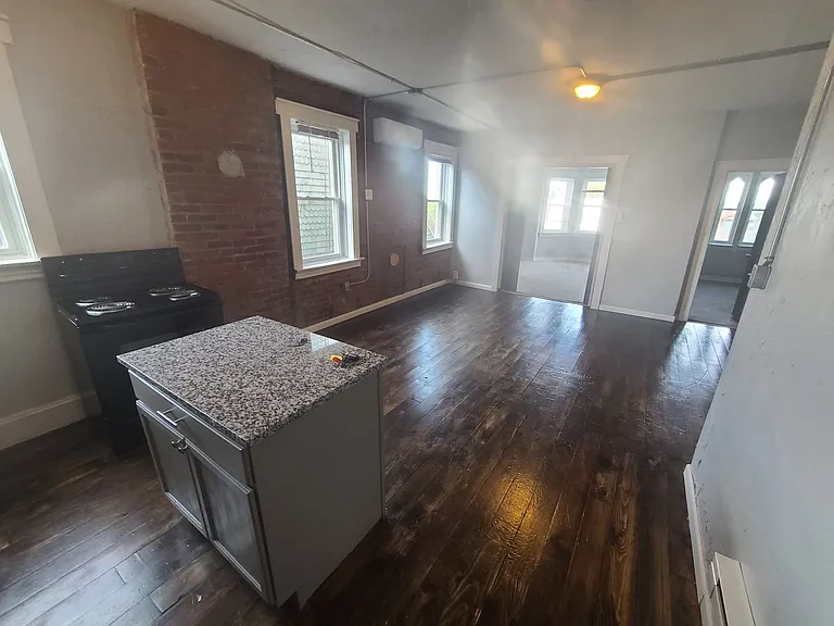 225 South Millvale Avenue — Photo 53