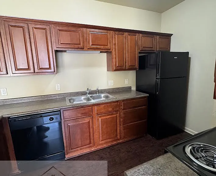 Arbor Point — Photo 3