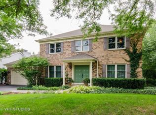 2135 Hamilton Dr, Dundee, IL 60118