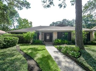 10039 Del Monte Dr, Houston, TX 77042