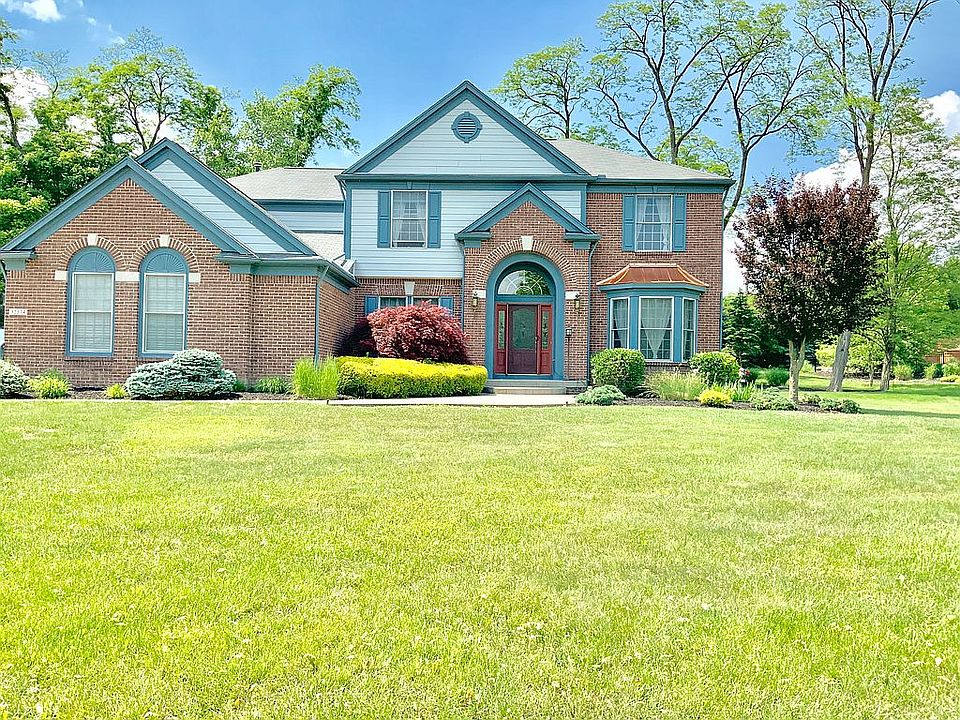1st image of 32574 Oakwood Ct