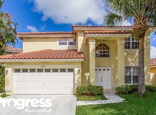 10697 Oak Lake Way, Boca Raton, FL 33498