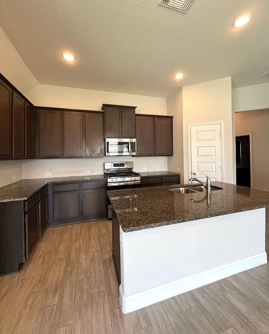 2213 Windswept Way — Photo 3