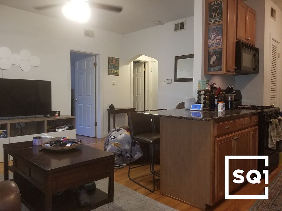 1st image of 921 W Sunnyside Ave #927-1N